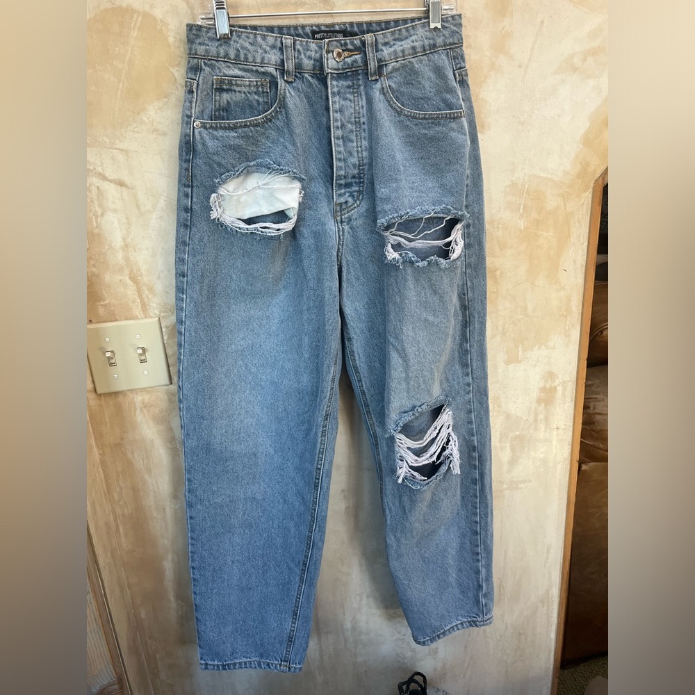 Brand new with tags pretty little thing jeans size 6